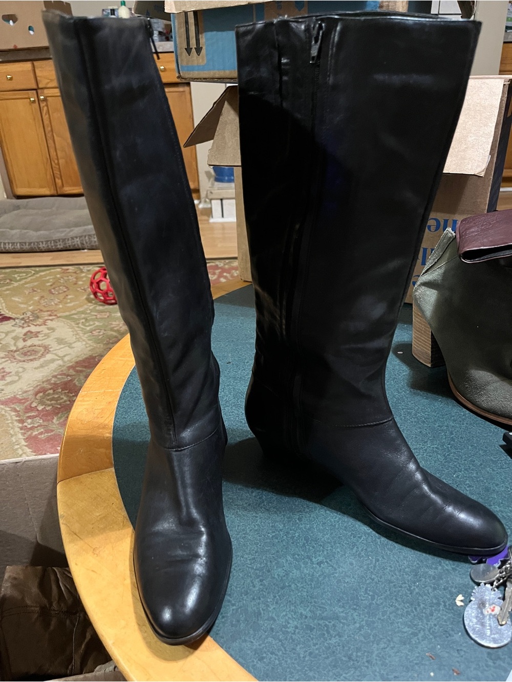 Selby Classic Black Knee-High Women's Boots 7N